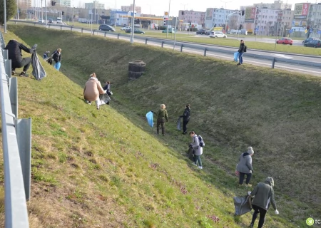 Tczew - Wielkie sprzątanie w Tczewie - Ukraińcy dziękują za gościnę [WIDEO]