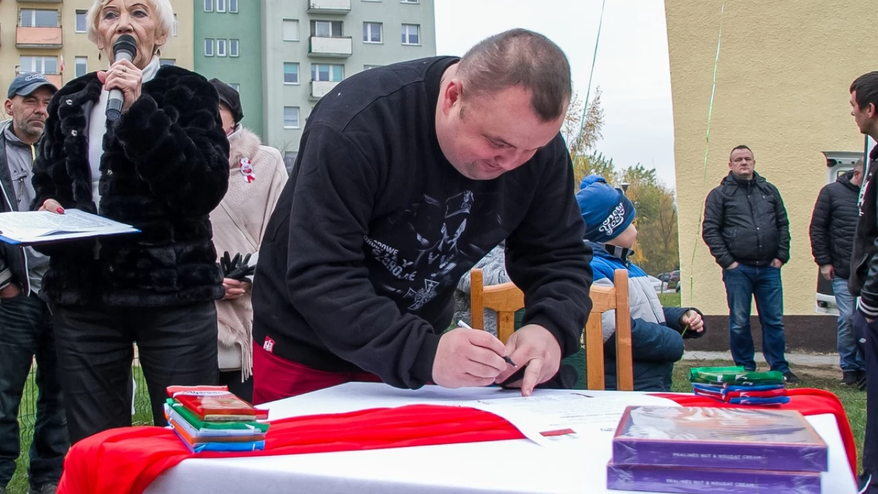 Tczew - Dąb na stulecie niepodległości