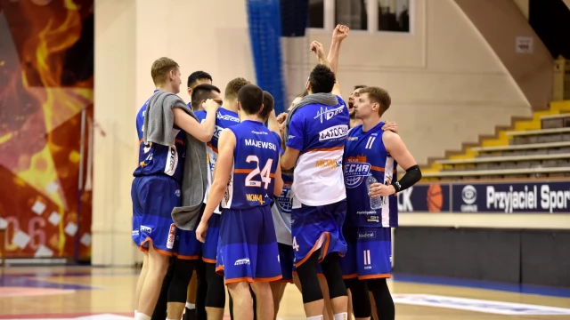 Tczew - DECKA PELPLIN pokonuje Wisłę Kraków na koniec rundy!