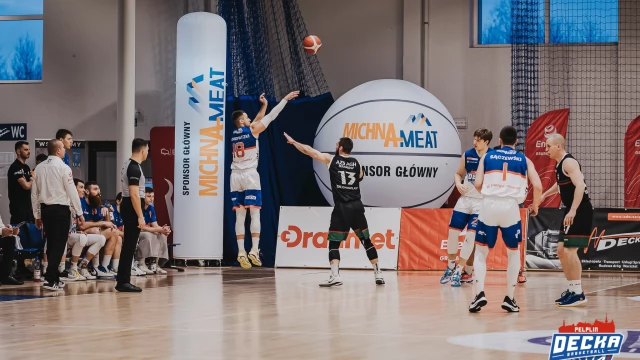 Tczew - DECKA przełamuje serię porażek z AZS AGH Kraków