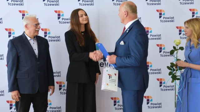 Tczew - Starosta wręczył nagrody. Oto "Absolwenci Roku 2026"