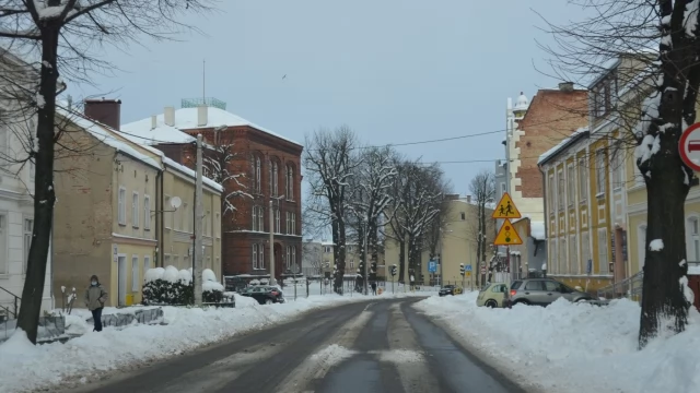 Tczew - Napadało białego puchu, jeszcze go przybędzie. Potem mróz