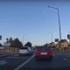 Tczew - Wyprzedzanie na przejściu, rowerzysta miał szczęście! "Na niektórych taryfikator nie działa..."