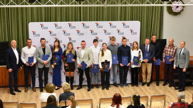 Tczew - Starosta nagrodził działaczy kulturalnych i sportowych