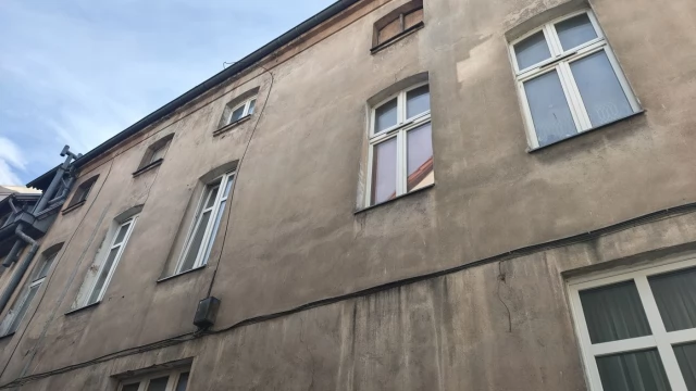 Tczew - 19-latek usłyszał zarzut zabójstwa matki