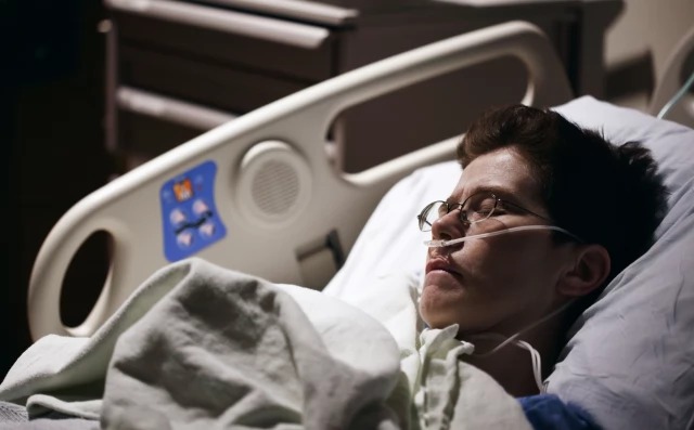 Tczew - Miesiące w systemowym zawieszeniu. Jak czas oczekiwania w Tczewie uderza w chorych przewlekle?