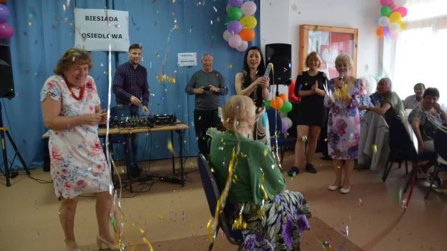 Tczew - Osiedlowa Biesiada ze szczytnym celem. My też możemy pomóc uwięzionej w mieszkaniu Katarzynie