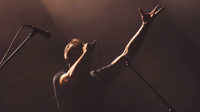 Tczew - Energia, emocje i muzyczna szczerość - koncert Spiętego porwał publiczność