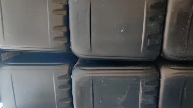 Tczew - Sprzedam pojemniki 20l