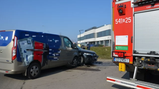Tczew - Trzy pojazdy zderzyły się na wjeździe do Tczewa