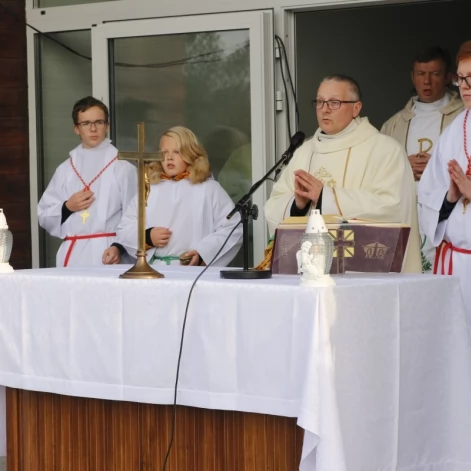 Tczew - Tczewianie tłumnie odwiedzali cmentarze