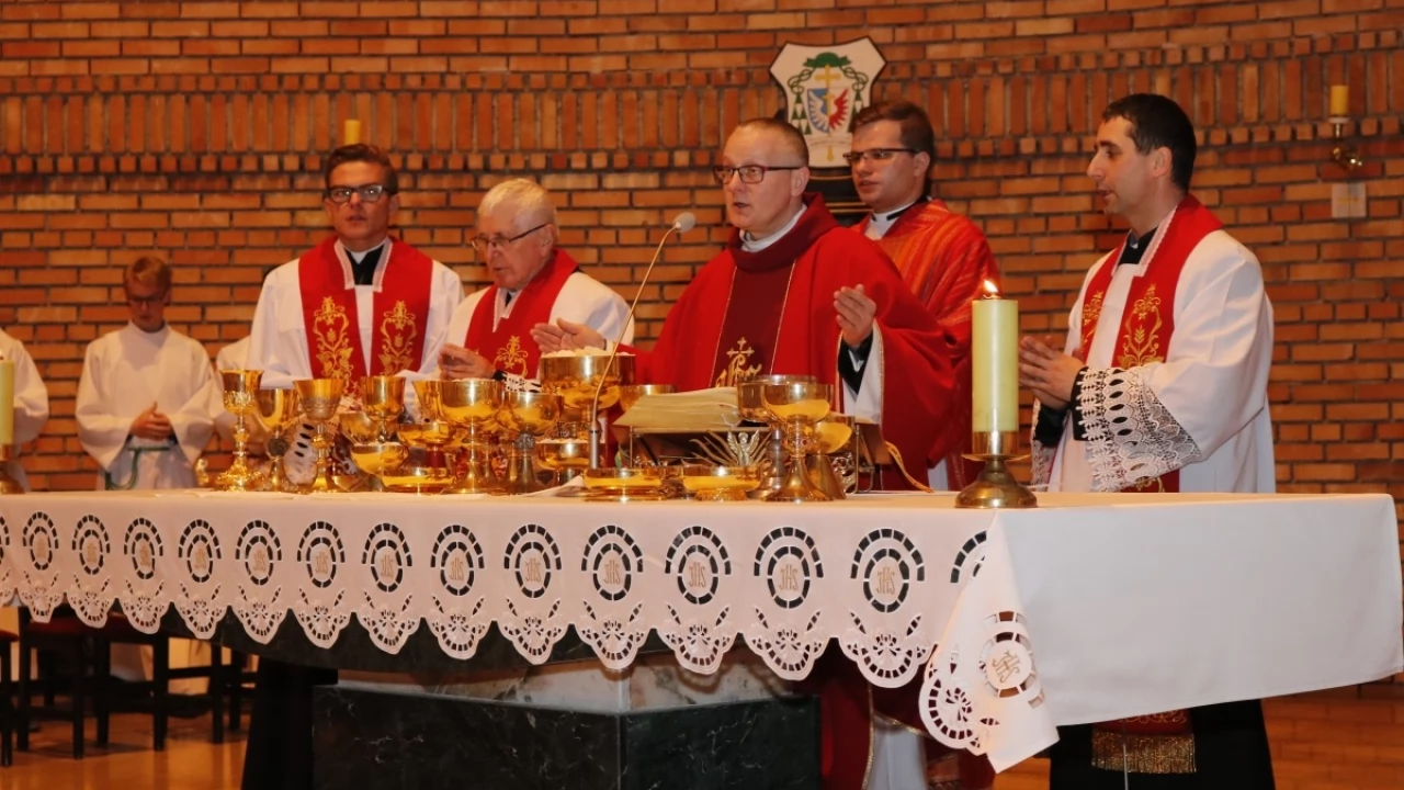 Tczew - Liturgia Męki Pańskiej w Matce Kościoła