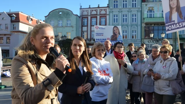 Tczew - Zachęcali kobiety do udziału w wyborach
