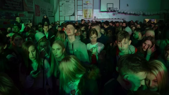 Tczew - Do końca świata i jeden dzień dłużej! Trwa impreza w "Ekonomiku"
