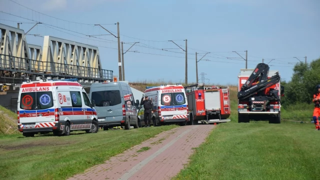 Tczew - Wypadek przy remoncie mostu! Zawaliło się rusztowanie - są ranni