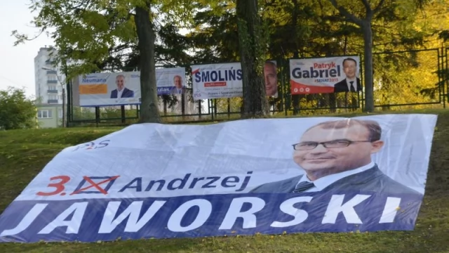 Tczew - Plakaty, banery, przyczepki... To już ostatnie godziny kampanii