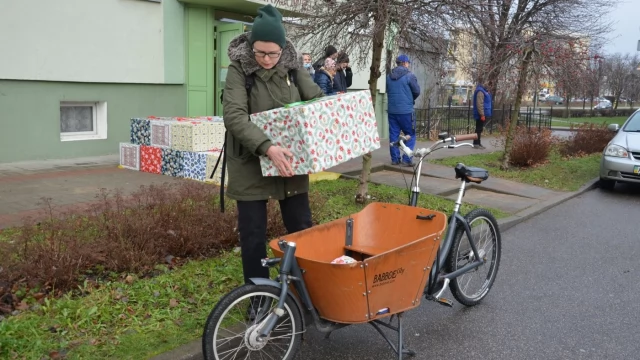 Tczew - Świąteczne paczki trafiły do potrzebujących