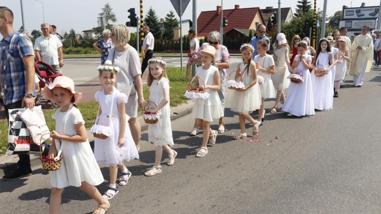 Tczew - Boże Ciało - procesja z Najświętszym Sakramentem