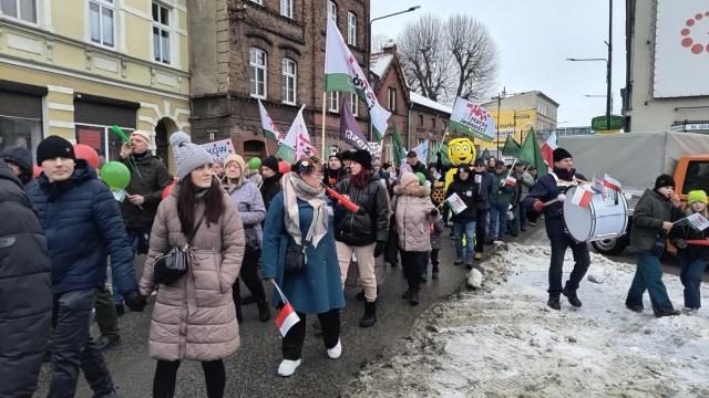 Tczew - Marsz Jedności Gminy Tczew przeszedł ulicami Tczewa
