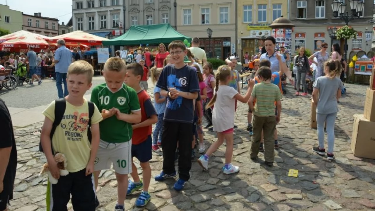 Tczew - Dziki Zachód na placu Hallera - kolejna edycja Święta Ulicy 
