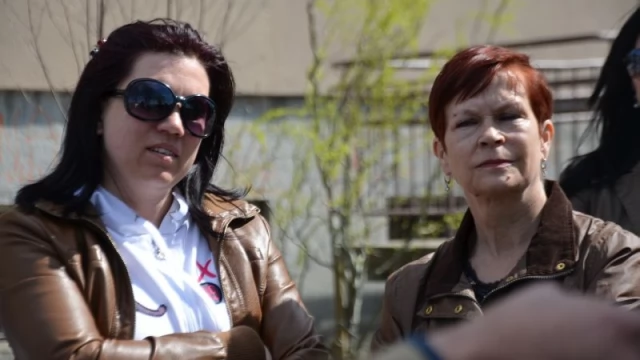 Tczew - Hałda keramzytu uprzykrza sąsiadom życie. W wietrzne dni parapety jak po wybuchu wulkanu