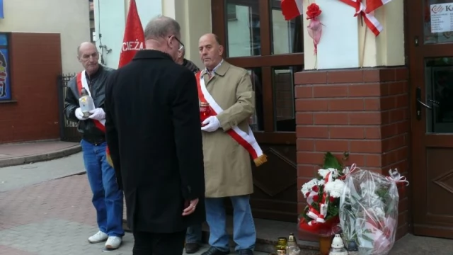 Tczew - Obchody rocznicy katastrofy smoleńskiej. "Wybaczymy, ale musimy wiedzieć komu"