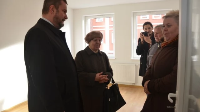 Tczew - Nowy blok komunalny na Prostej. Lokatorzy odebrali klucze