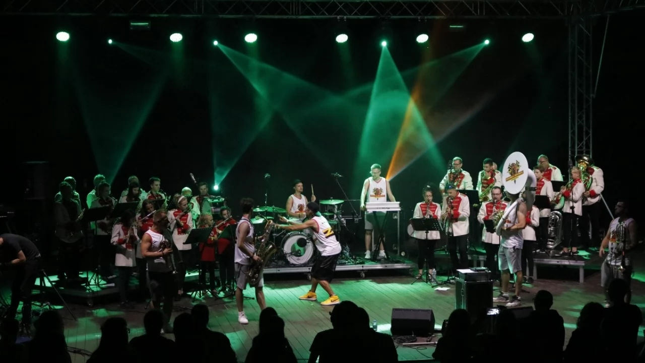 Tczew - Gorące Pożegnanie Lata - Mesajah, L.U.C.& Rebel Babel Ensamble i stand up