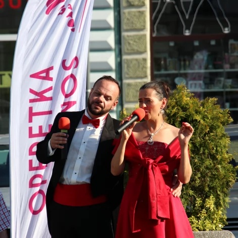 Tczew - "Operetka na WYNOS!" na placu Hallera