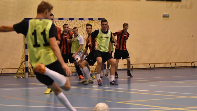 Tczew - Ruszyły rozgrywki ligi futsalu