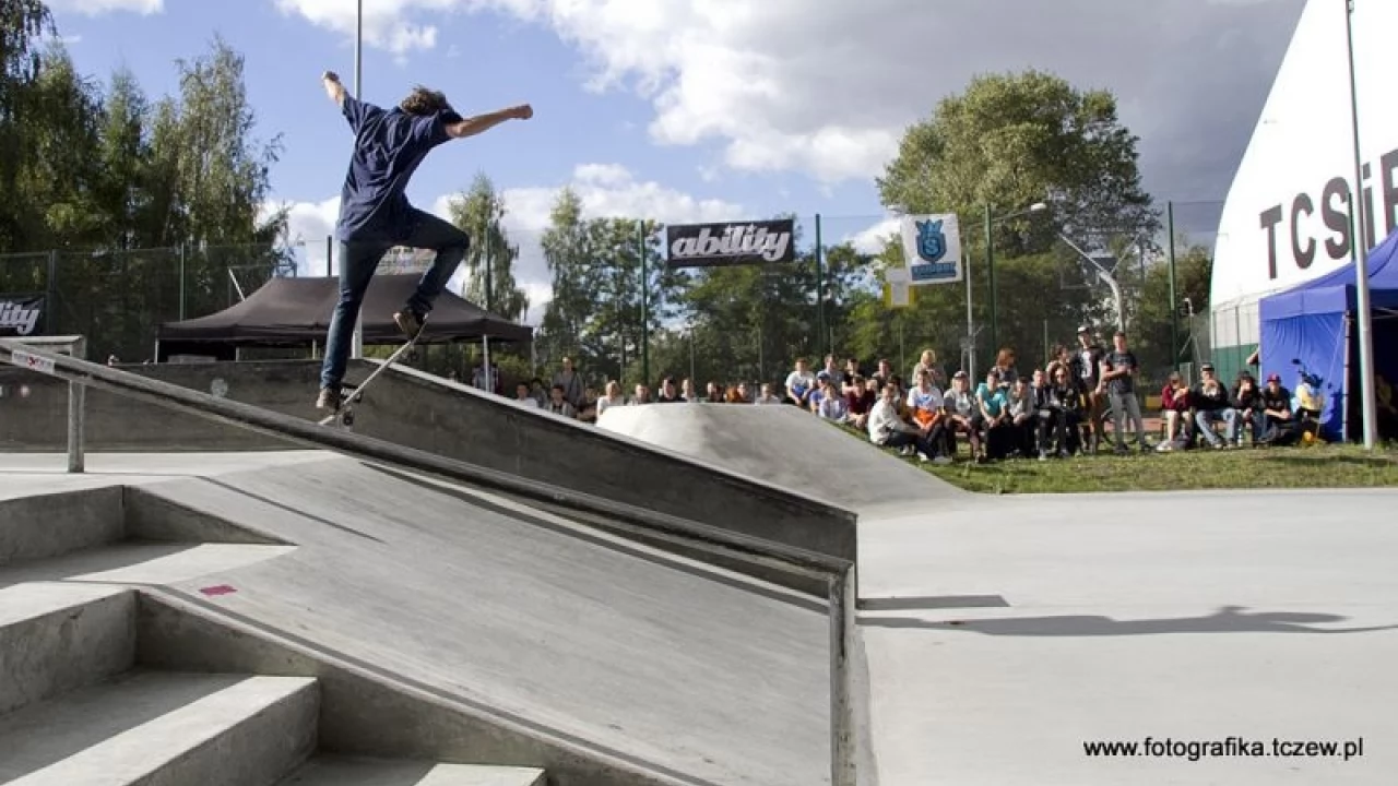 Tczew - Skateboarding w skateparku