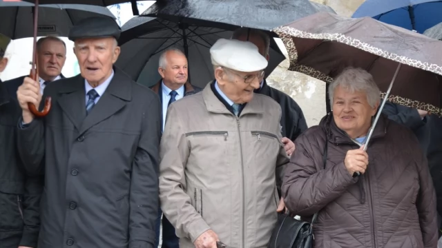 Tczew - Saperzy, którzy zginęli przy rozminowywaniu Tczewa, upamiętnieni