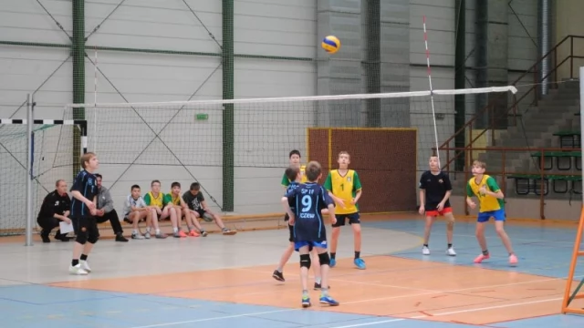 Tczew - Siatkówka. Zmagania uczniów w Gniewie