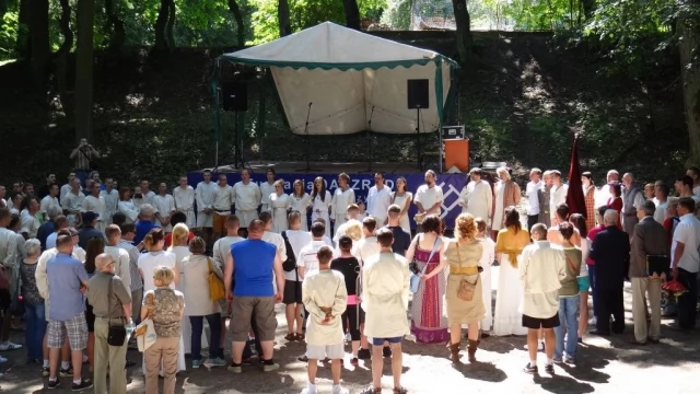 Tczew -  Zapowiednik w Opaleniu uczy życia na nowo