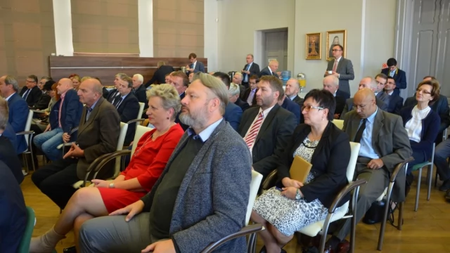 Tczew - W ratuszu o kierunkach rozwoju komunikacji