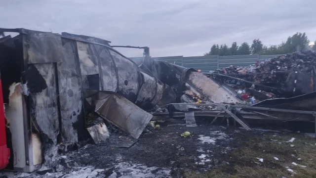 Tczew - Ciężarówki stanęły w ogniu. A1 zablokowana po nocnym wypadku