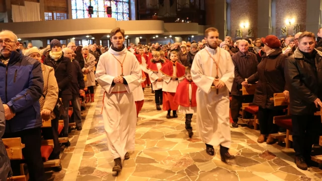 Tczew - Wielki Piątek w kościele NMP Matki Kościoła
