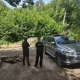 Tczew - Policjant i strażnicy leśni pilnują porządku w lasach powiatu tczewskiego