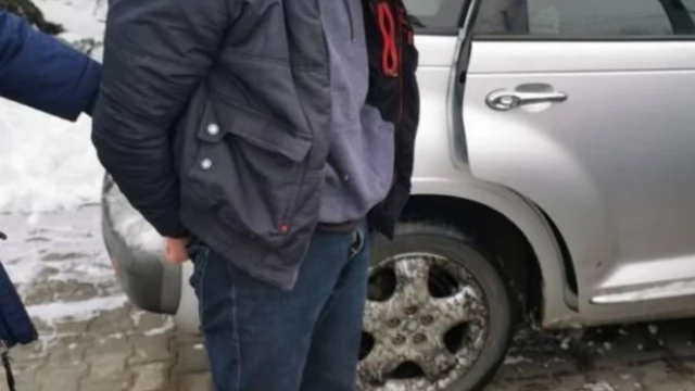 Tczew - 45-latek w rękach policji za zakładanie nakładek zatrzymujących wypłacane pieniądze