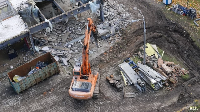 Tczew - Rozbiórka "RETMANA" [FOTO] [bez komentarza]