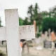 Tczew - Gdański sąd ogłosił wyrok ws. pochówku w grobie, w którym znaleziono śmieci