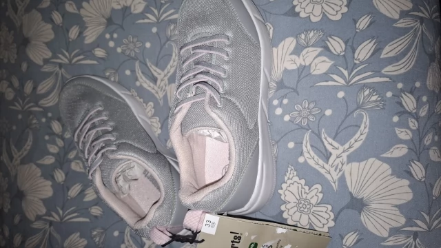 Tczew - Buty dla dziewczynki