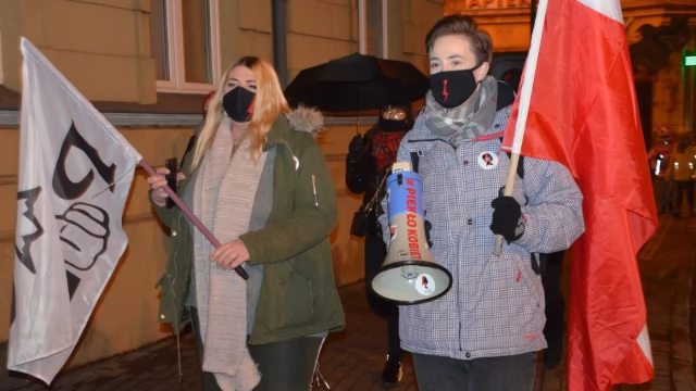 Tczew - "Spacer po wolność. Idziemy po wszystko" - kolejne protesty w Tczewie