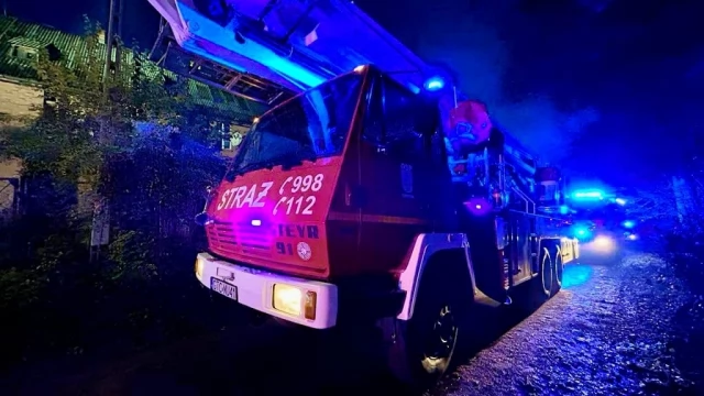 Tczew - Sześć zastępów straży gasiło pożar w Widlicach