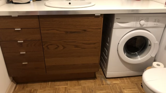 Tczew - Meble łazienkowe wraz z pralką Beko