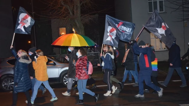 Tczew - "Spacer po wolność. Idziemy po wszystko" - kolejne protesty w Tczewie