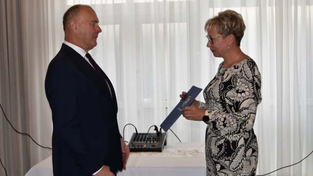 Tczew - Starosta wyróżnił nauczycieli