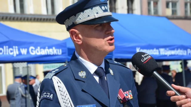 Tczew - Policjanci z całego województwa świętowali w Tczewie
