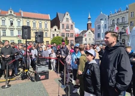 Tczew - Sławomir Mentzen w Tczewie "Klasa polityczna nam nie wyszła"