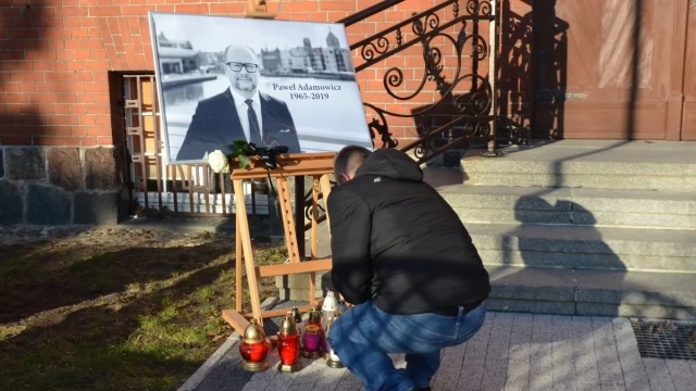 Tczew - Świat, Polska, Kociewie żegnają prezydenta Pawła Adamowicza